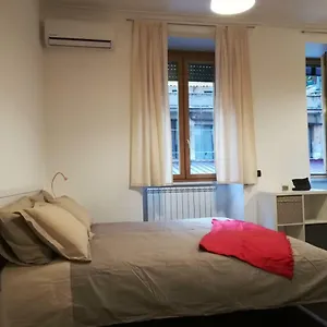 Apartment Metro Furio Camillo, Rome